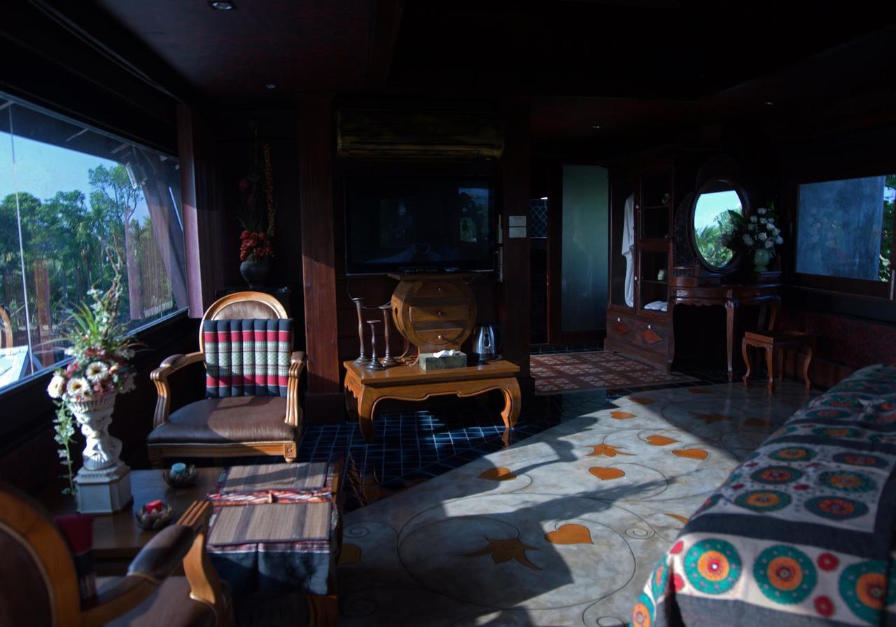 Bantunglom Resort Mae Rim Exterior photo